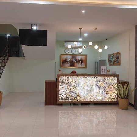 T Hotel Kualanamu Lubukpakam 外观 照片